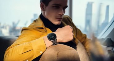 MKT_HUAWEI WATCH GT 2 Pro_Creative Shoots 2_Daily wear M_EN_JPG_HQ_预览小图