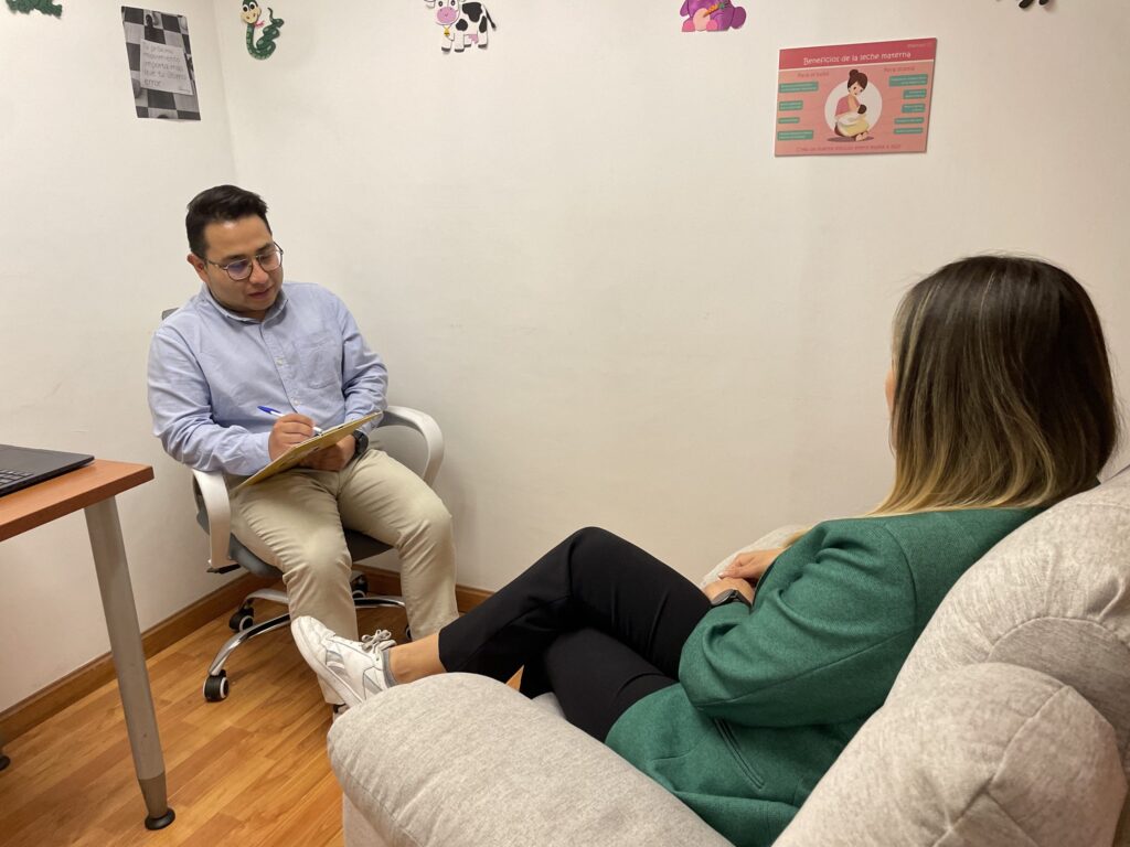 Ecuasanitas |  Ecuasanitas impulsa “Munay”, un programa de bienestar emocional para sus colaboradores