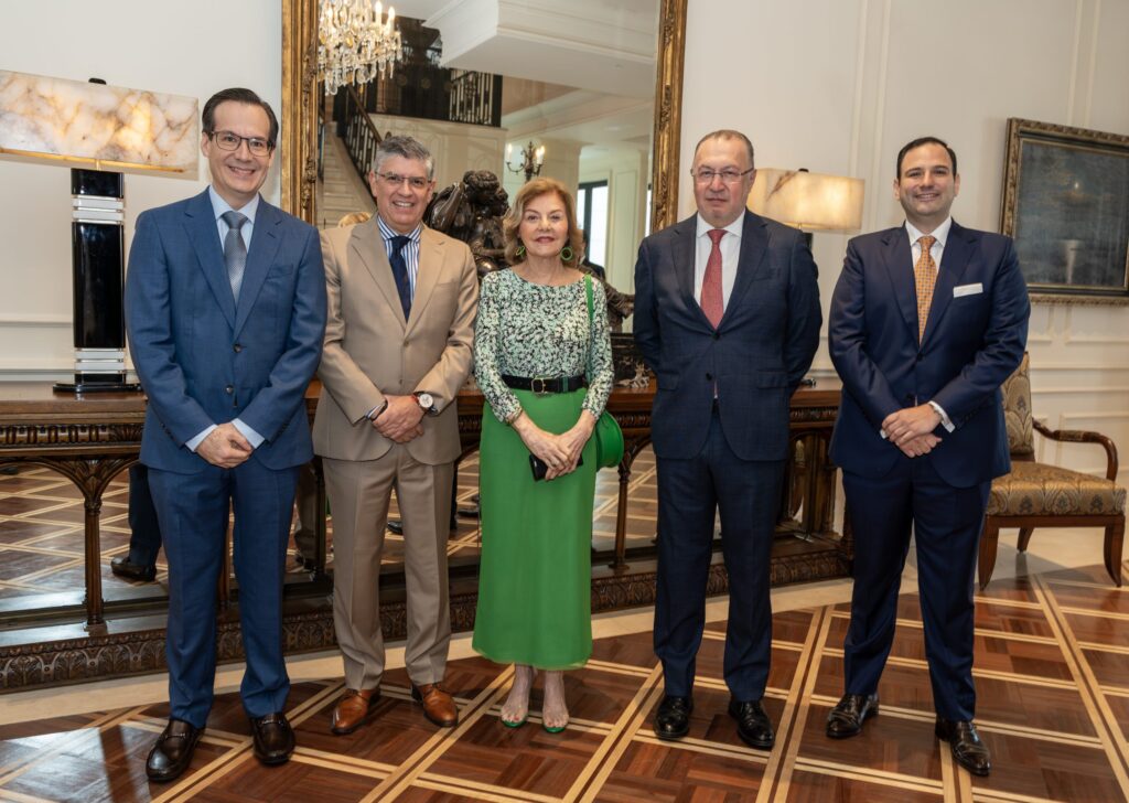 Banco Internacional | Banco Internacional: aliado estratégico para el impulso empresarial en Ecuador