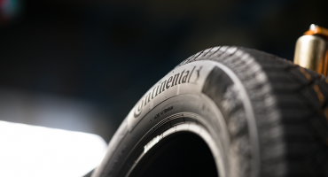 co-tireproductionrecycledpetbottles-image-en-plt