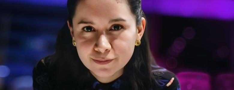 Vanessa Jaramillo presenta Cromática, un libro-objeto para activar la creatividad