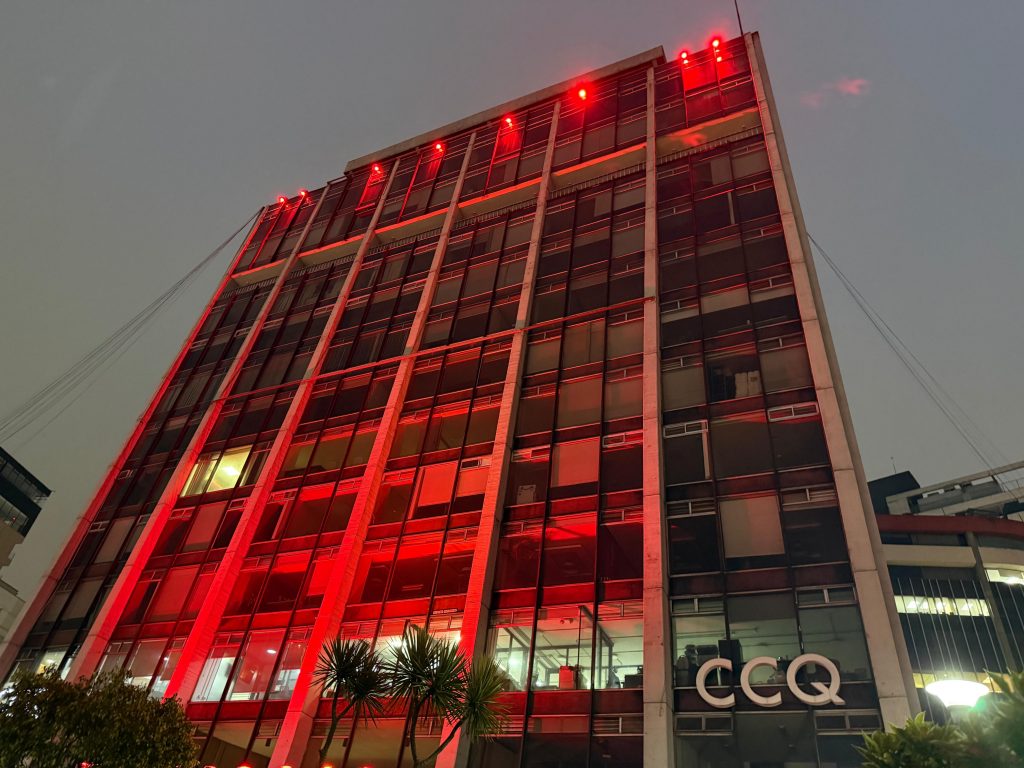 La Cámara de Comercio de Quito se suma a una iniciativa global en el Día Mundial de la Hemofilia